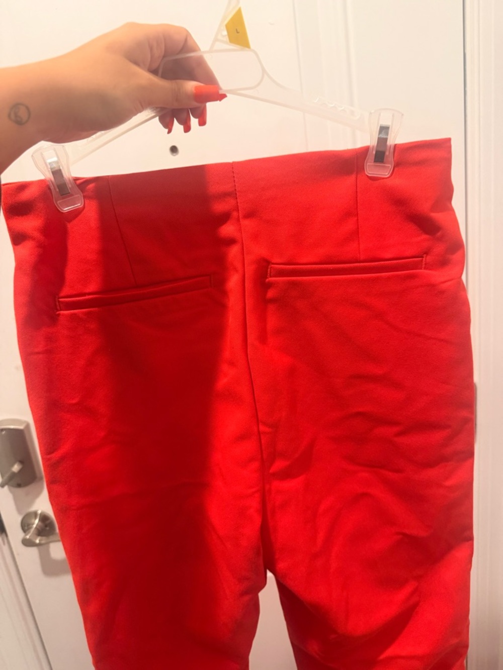 Size Small Top and Size 8 PantH&M Red Single Button Tailored Blazer and Pant Set - Picture 8 of 8